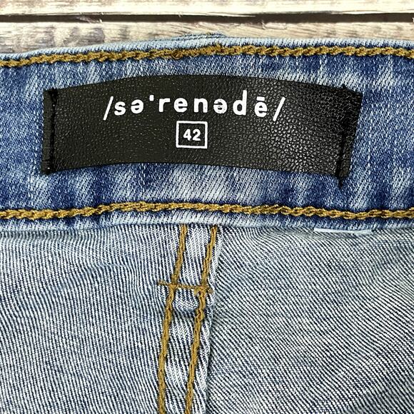 Serenede Jeans Men's Measures 39 x 31.75 Distressed Skinny Fitted Light Wash - Picture 5 of 12